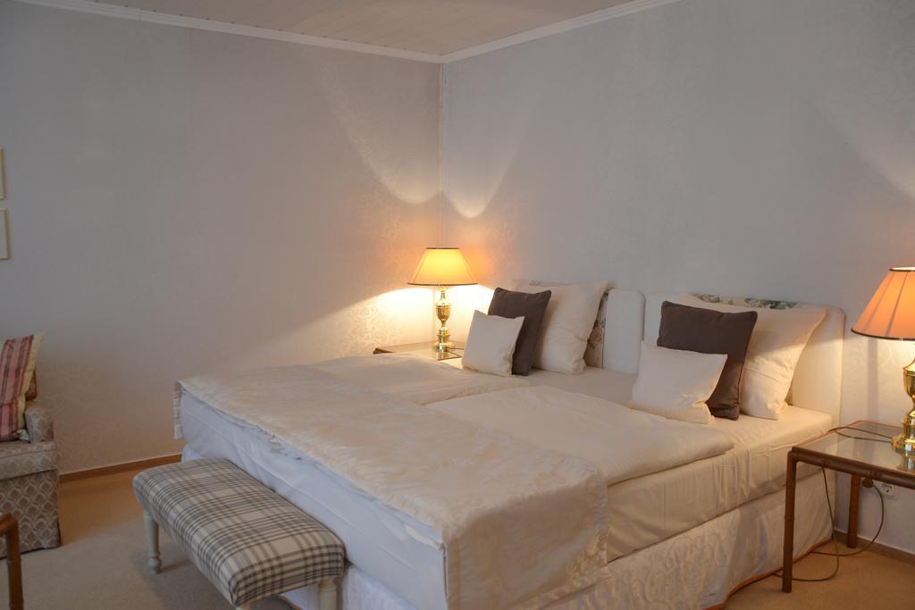 Christian Gartenhotel Nieder-Olm  ภายนอก รูปภาพ